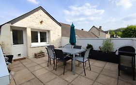 Gîte La p'tite terrasse Chinon centre Parking gratuit
